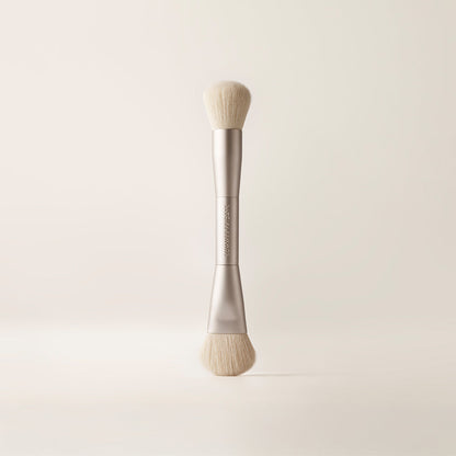 The Blush Brush
